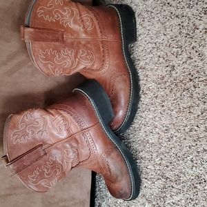 Fatbaby Ariat Boots size 8.5